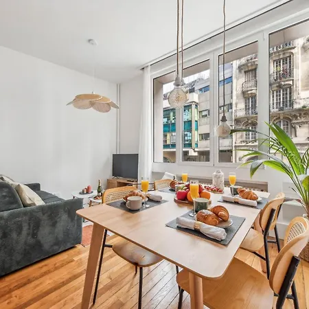 Le Louvre & De - Cityapartmentstay *