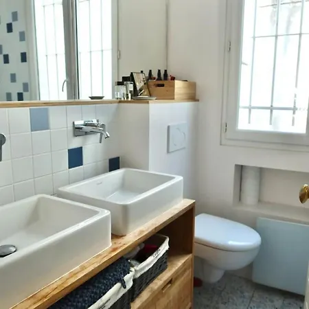 Apartment Loft Style 4 People In And Trendy