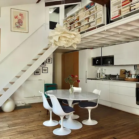 Apartment Loft Style 4 People In And Trendy