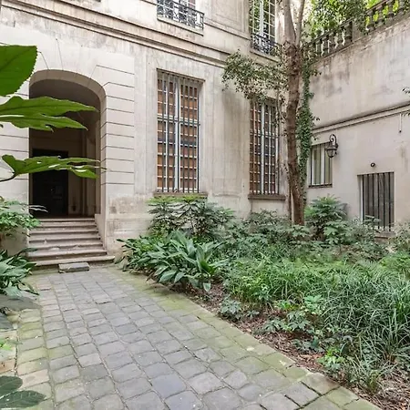 Renovated Close To Opera Parigi