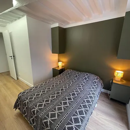 Apartment 4 Pieces Charme Centre Paris