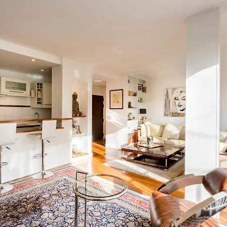 Calme Dans La Verdure 16e Apartamento