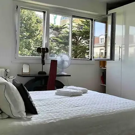 Homestay Private Bedrooms Near Eiffel Tower Paris