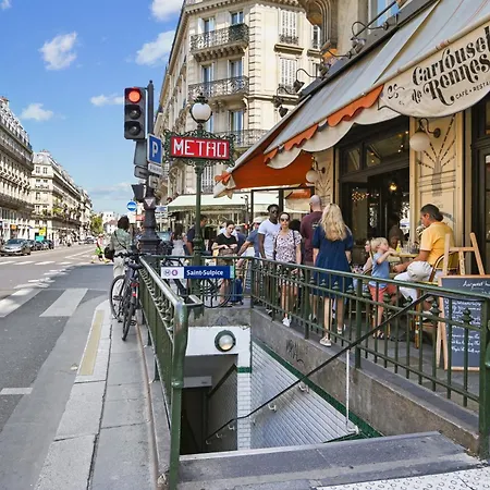 Jardin Du Luxembourg I And Bright Apartment Paris