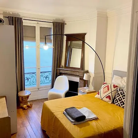 Nice And Cosy Menilmontant Paris