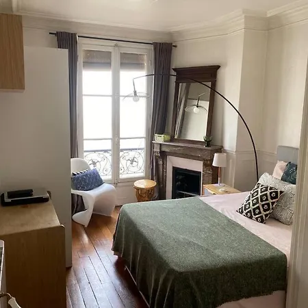 Apartment Nice And Cosy Menilmontant *