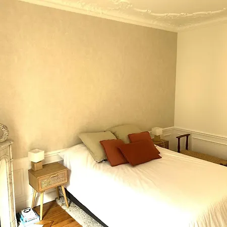 Montmartre // Lovely Flat For !