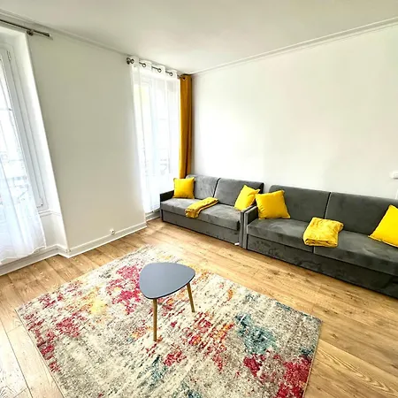 Refait A Neuf 2 Pieces - - Equipe - Parking *