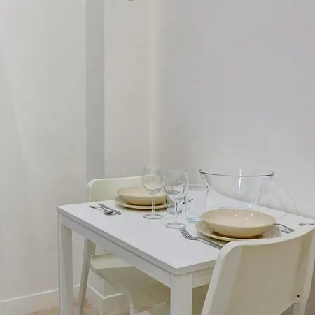 Apartment Bluestay 860 - De Charme *