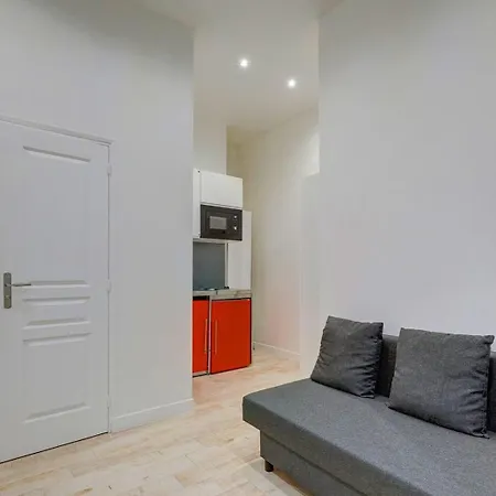 Bluestay 860 - De Charme Paris