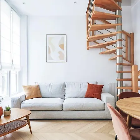 Apartment Urban Retreat Brand-new Duplex 2-bedroom