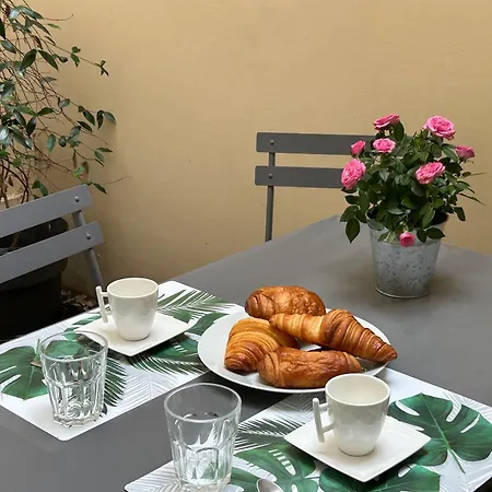 Au Coeur De Apartment