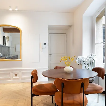 Apartment Pick A Flat's Apartements With Services In Louvre - Rue Des Halles Paris
