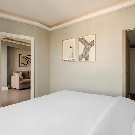Hotel Sonder L'edmond Parc Monceau Paryż