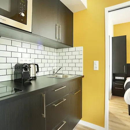 Yays Zola By Numa Hotel apartamentowy