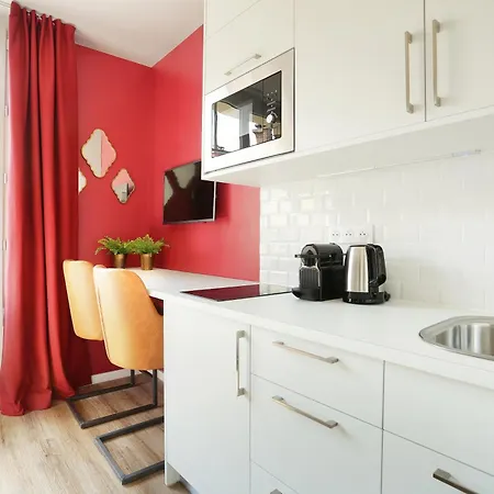 Yays Zola By Numa 4*