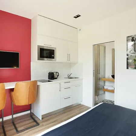 Hotel apartamentowy Yays Zola By Numa