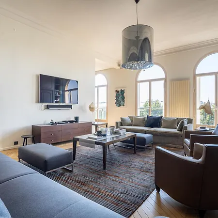 Daire Luxury 4 Bedroom Eiffel Tower View Paris