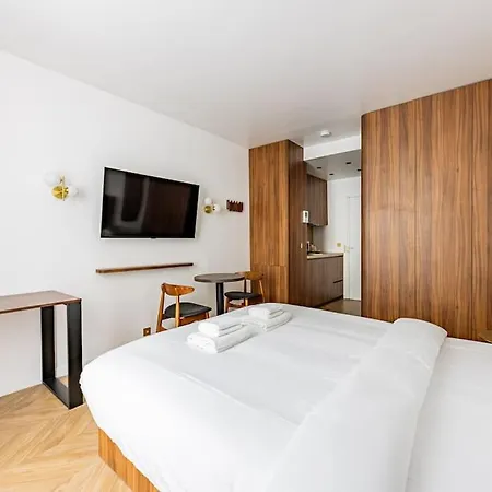 152 Luxueuse-etienne Marcel-chatelet-paris 3 Apartment Paris