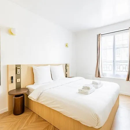154 Luxueuse-etienne Marcel-chatelet-paris 3 Paris