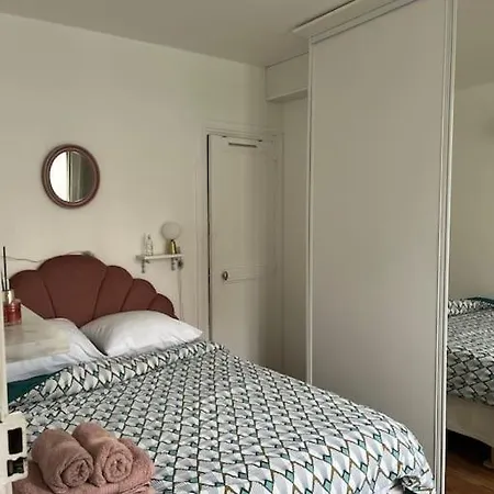 Joli & Cosy 2 Pieces A Paris