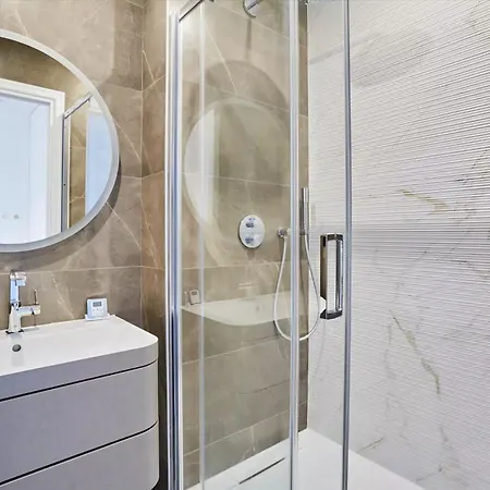 Luxueux Familial 5 Bd, Parc Monceau Appartement