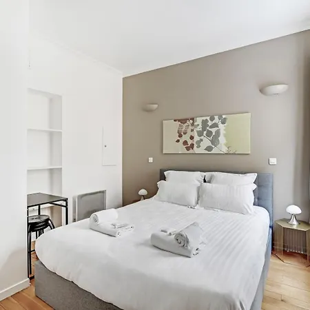 Bluestay 273 - A * Paris