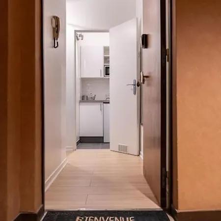 Welcome To Cristina's House Paris