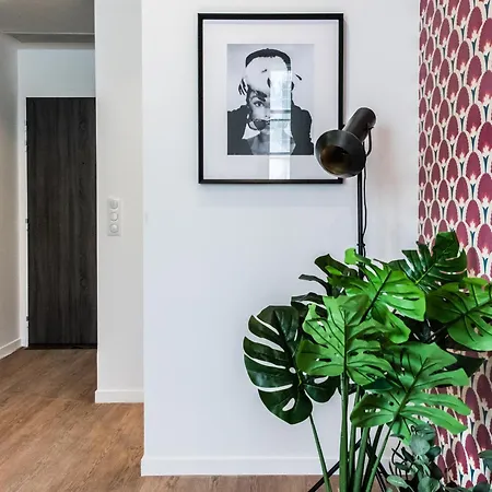 Yays Concierged Boutique 4* Issy-les-Moulineaux