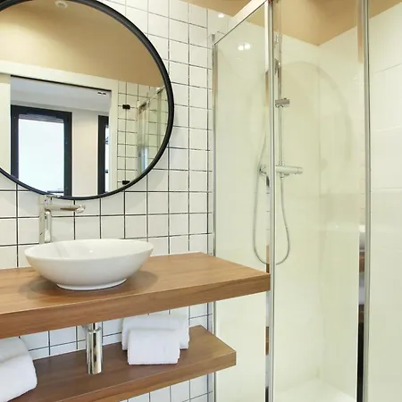 Yays Paris By Numa 4*