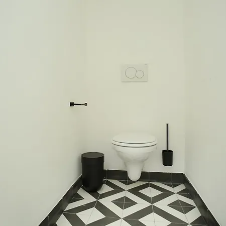 Yays Concierged Boutique Issy-les-Moulineaux