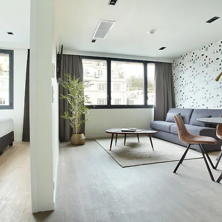 Yays Concierged Boutique Issy-les-Moulineaux