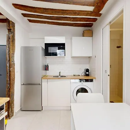 Bluestay 182 - Charmant A Paris
