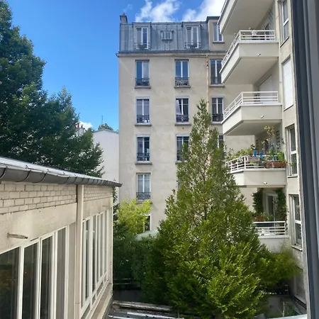 Studio Au Coeur De Montmartre Apartment *