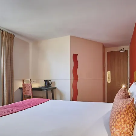 Moulin Plaza By Happyculture 3* Paris