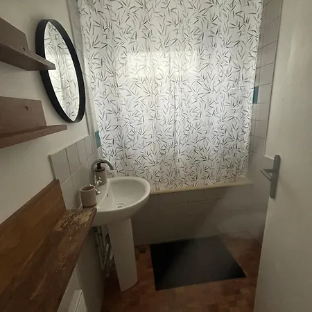 La Maison Du Bonheur A Charonne Appartement *