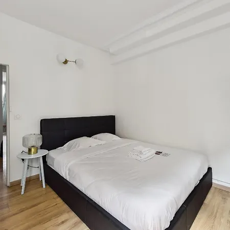 Montmartre - 2br - Cityapartmentstay * Paris