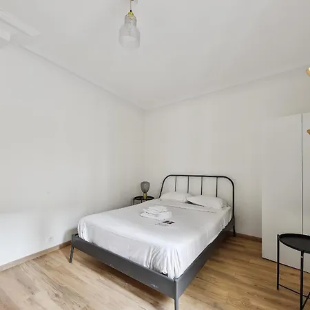 Montmartre - 2br - Cityapartmentstay * Paris
