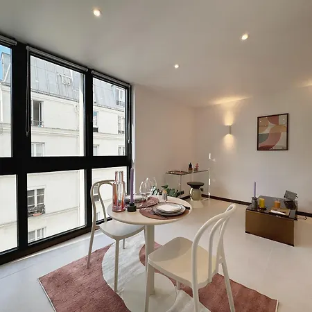 Apartment Thesuite - Parmentier - Monthly Only Paris