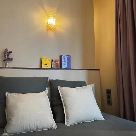 Thesuite - Parmentier - Monthly Only Paris