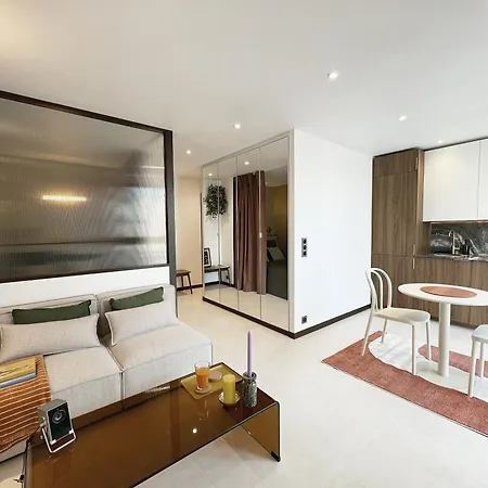 Apartment Thesuite - Parmentier - Monthly Only