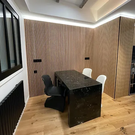 Appartement Le Loft Bleu La Madeleine - Un Mini Loft Design Et Tres *