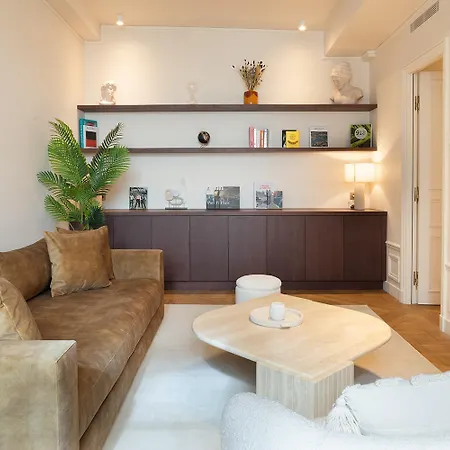 Pick A Flat's Apartements With Services In Louvre - Rue Des Halles Paris