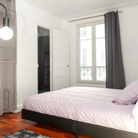 - 4 Couchages A Proximite D'opera Et Des Metros Apartment *