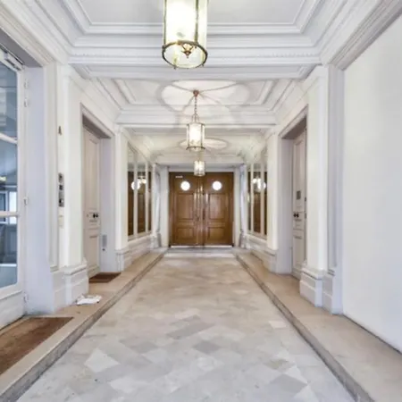 Appartamento L'avenue Montaigne *