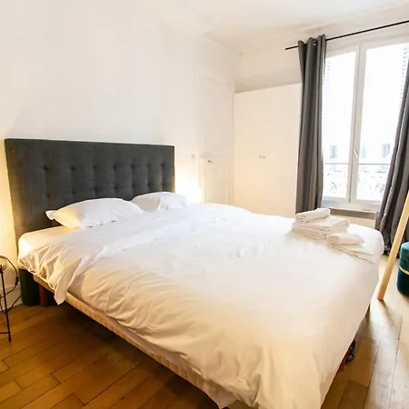 Le Bon Marche & St Germain - 2br - Cityapartmentstay *