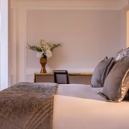 L'hotel Du Collectionneur 5* פריז