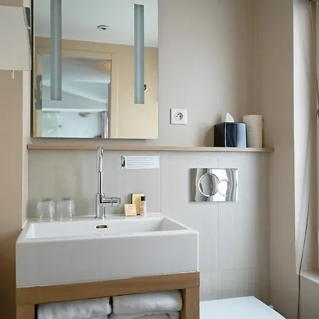 Hotel Litteraire Arthur Rimbaud, Bw Signature Collection Paris