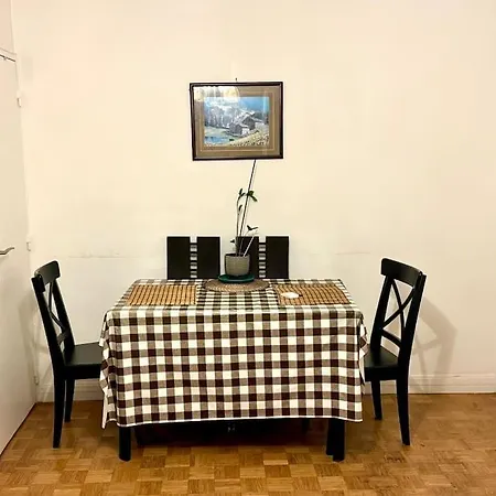 Apartment Sweet - Convention With View *