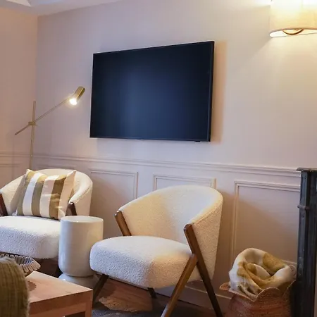 Apartamento Elegance And Parisian Charm Tuileries